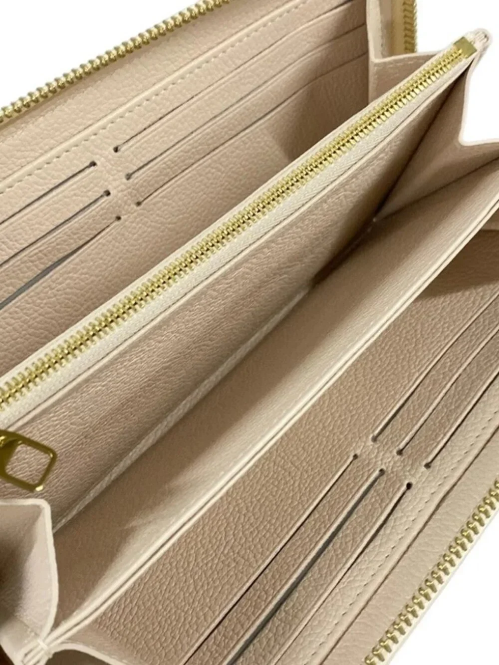 LOUIS VUITTON Zippy Wallet Quartz Couture RFID : confirmed Long Wallet